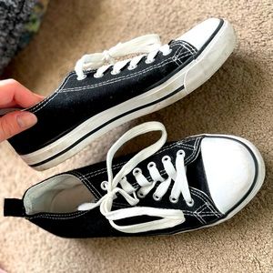 Black Converse Sneaker